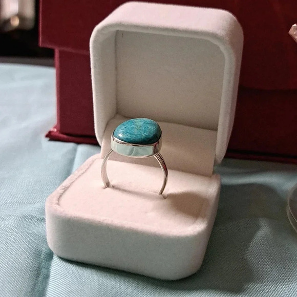 Peruvian Opalina Solitaire Ring In Sterling Silver. - Picture 5 of 8